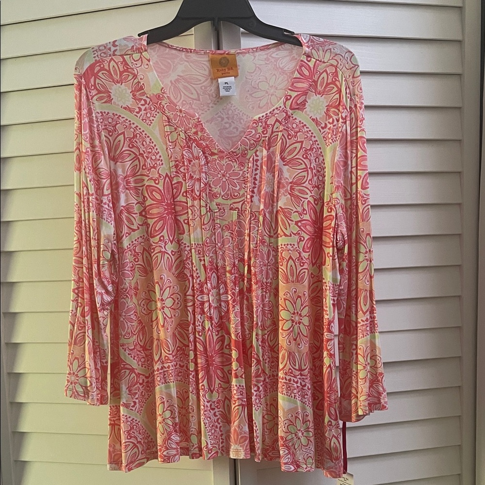 Ruby Rd. Orange, red, and greenish yellow Floral Blouse